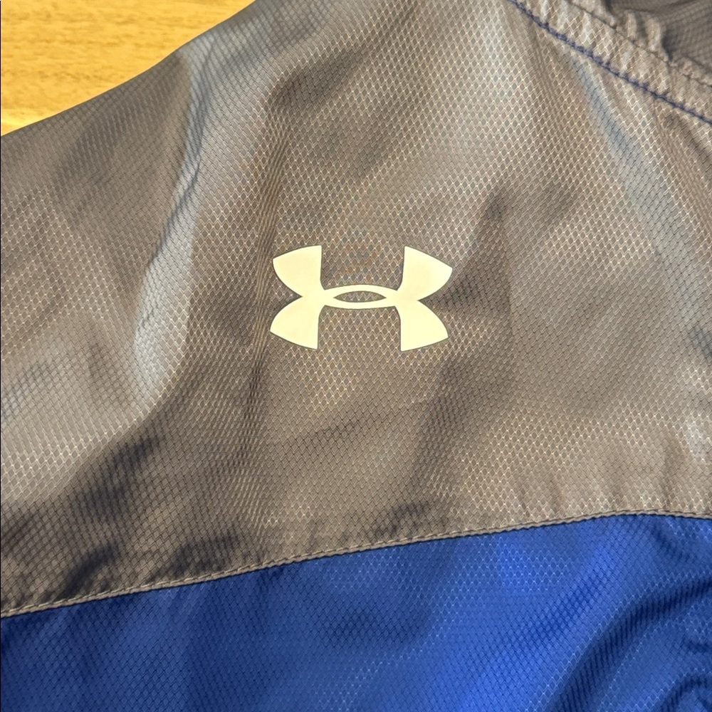 Under Armour Storm Boys Royal Blue and Charcoal Jacket - Size YXL - Picture 4 of 7
